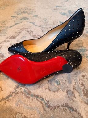 CHRISTIAN LOUBOUTIN Nappa Pigalle Follies Plume 100 Pumps size 39